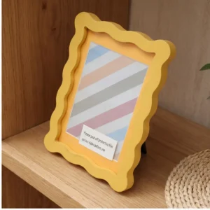 Wavy Picture Frame